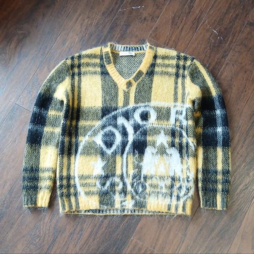 Christian Dior sweater